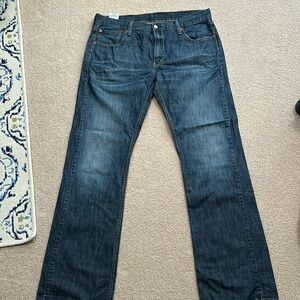Great condition Levi jeans